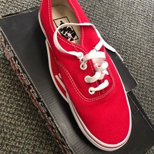 Red vanz